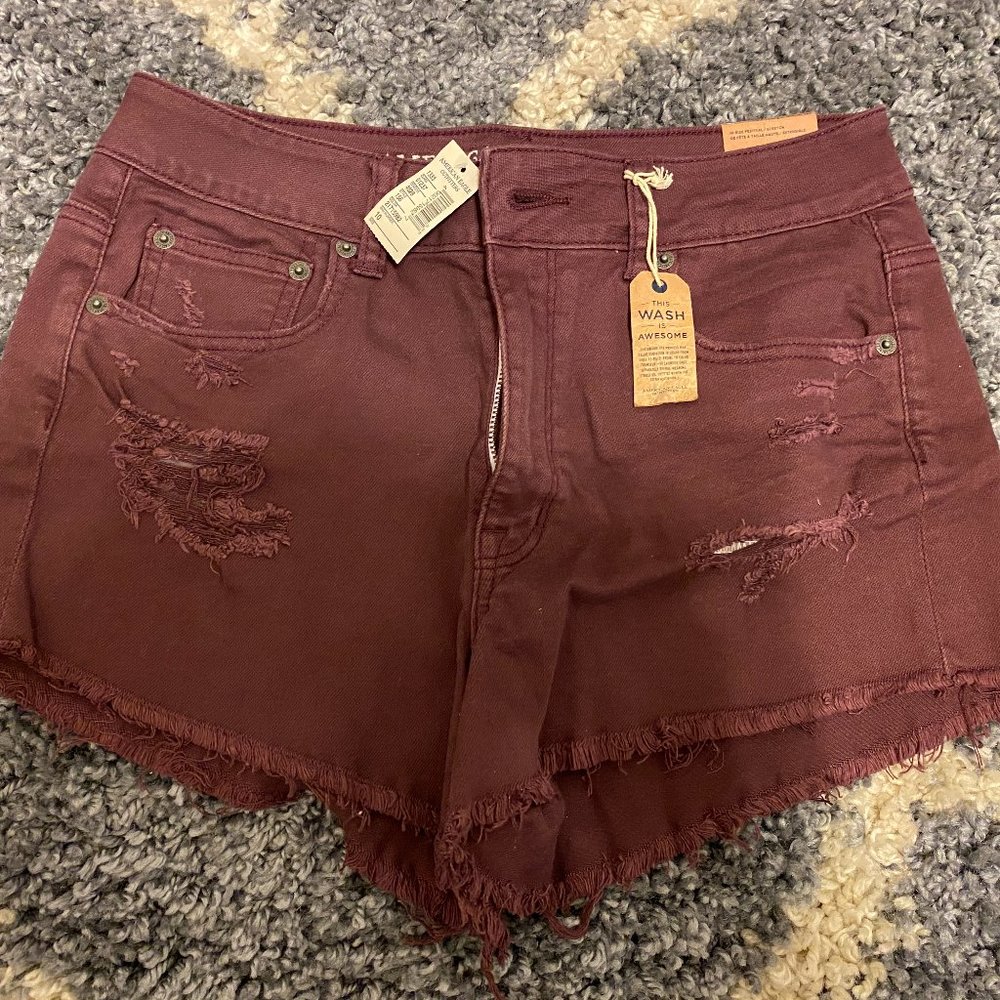 American Eagle High Rise Festival Shorts